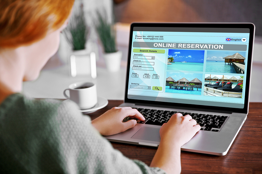 How Live Chat can Help Hospitality Industry with Customer Retention