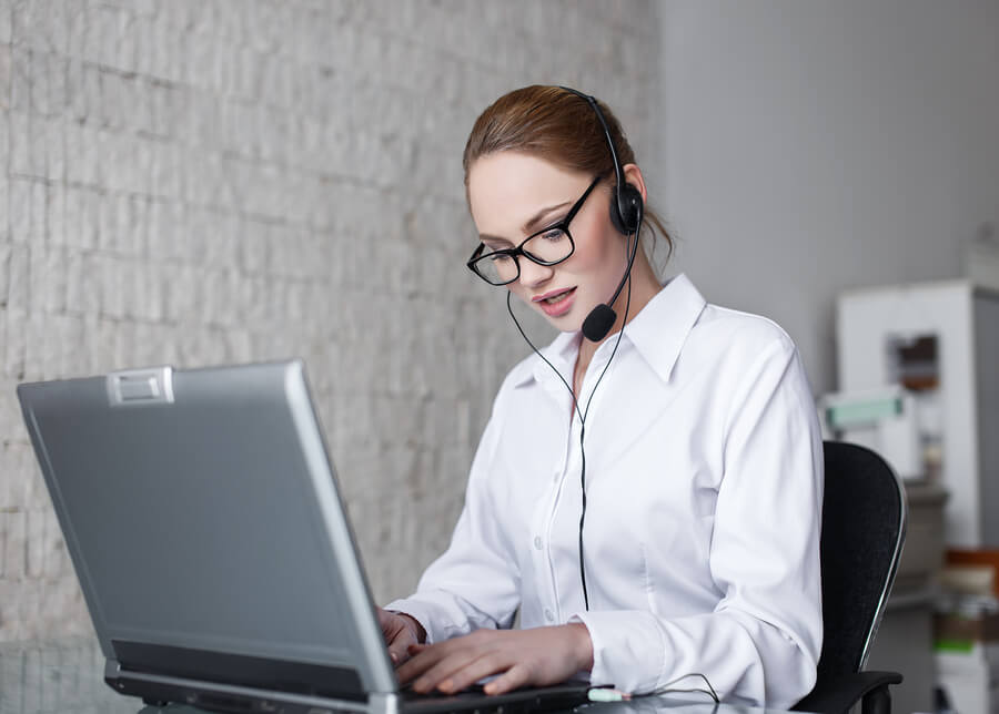 5 Essential Skills Every Customer Support Agent Should Have